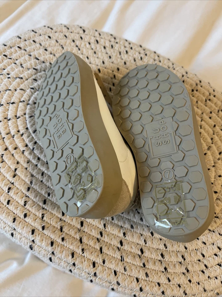 Zapatillas Shu Shop para niños pequeños talla 7 Foto 4 de 4