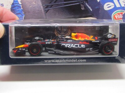 Spark S8551 1/43 RB18 NO.1 WINNER JAPANESE GP 2022 MAX VERSTAPPEN