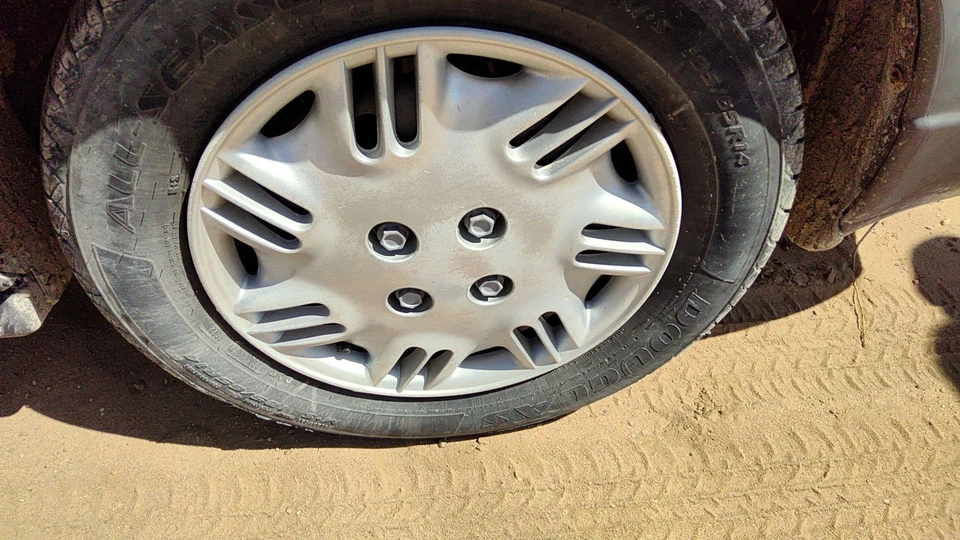 Оригинальный колпак ступицы 14 дюймов 1996 1997 1998 1999 Saturn Sl1 21011501 - Изображение 3 из 4