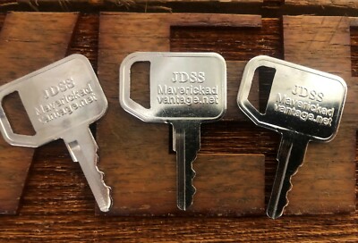 3 Keys for John Deere Skid Steer,fits many models, PN KV13427,T209428,comp loadr