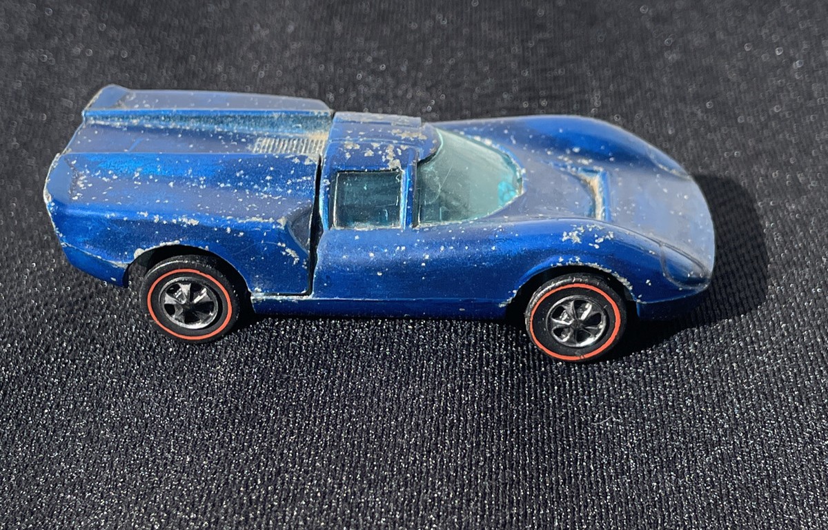 HotWheels LOLA GT70 ホットウィール　ヴィンテージ　1968 Vintage Hot Wheels Redline Lola GT 70 (RARE US CREAMY PINK