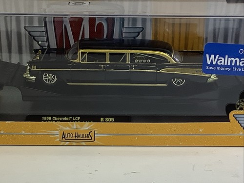 M2 Machines Auto-Haulers 58 Chevrolet LCF & 57 Bel Air Gold Chase Walmart Excl. - Picture 3 of 6