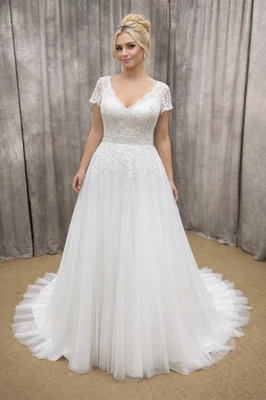 HBH Brautmode I Brautkleid A-Linie mit Tüll Spitze  Einzelstück Gr.34 - Bild 1 von 4
