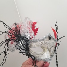 Venetian Adult Silver Fairy Fall Mask Twigs Leaves Rhinestones Beads NWT