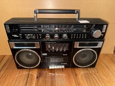 Don Q Boombox Radio Model PC-9000