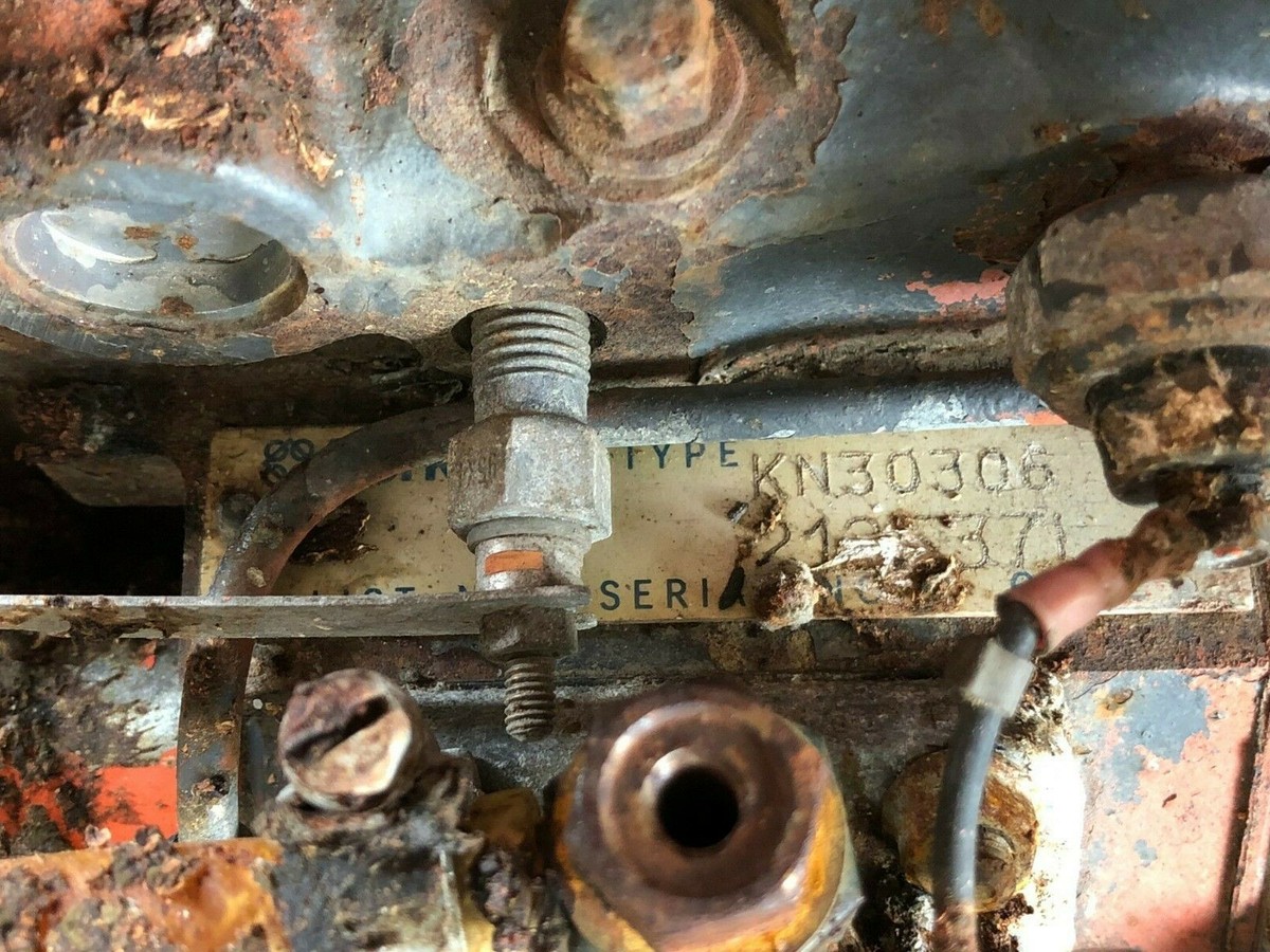 Bleeding Fuel System Perkins 4236 1982 JCB 3cx White Cab, 55 OFF