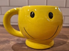 Vintage Retro Yellow Smiley Face Coffee Mug Cup Planter Emoji Smiley Face