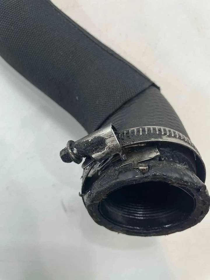 Tubo de manguera de alta presión intercooler Audi Q5 2,0 L OE 🔥 Se adapta a AUDI Q5 2011-2017 Foto 3 de 4