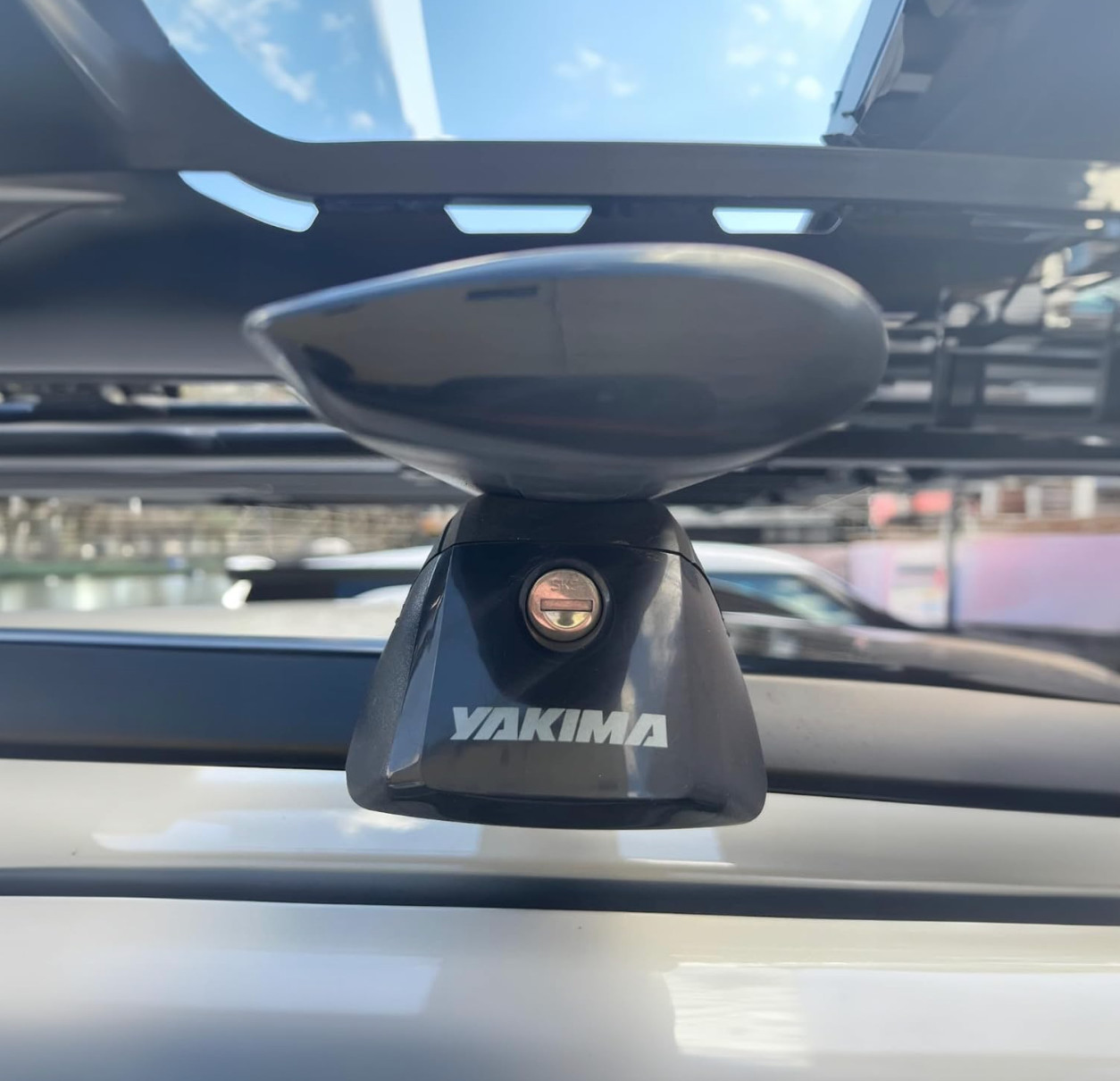 Genuine Yakima SKS Lock Cores 2 Pack (2 Cores+2 Keys+1 Control Key) NEW in Box