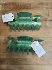 NWT - A New Day 2 Piece Large Claw Clip Hair Set Green