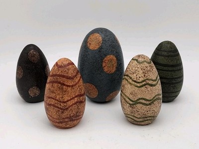 Easter Eggs Figurines Wooden Rustic Eggs Hand Painted Spring Decor Set 5