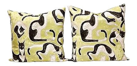 Almohadas "Omega Cats" de Arthur Sanderson & Sons 21" Foto 2 de 4