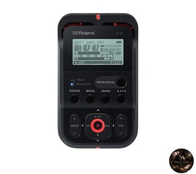 Roland R-07-BK High-Resolution Audio Recorder schwarz