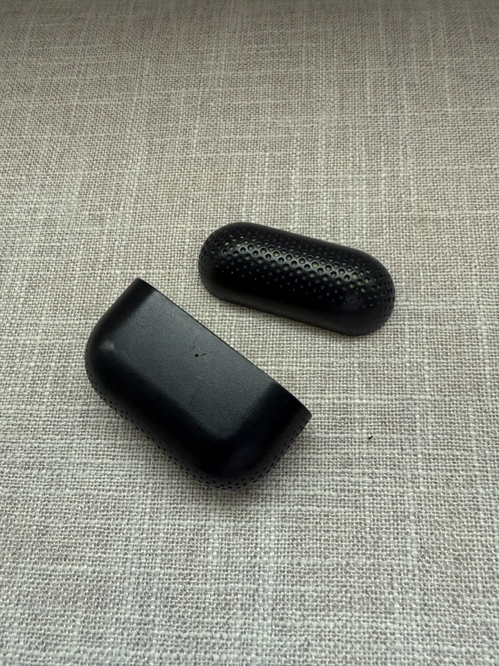 Funda deportiva incase Reform airpods gen 1 negra/voltio Foto 4 de 4