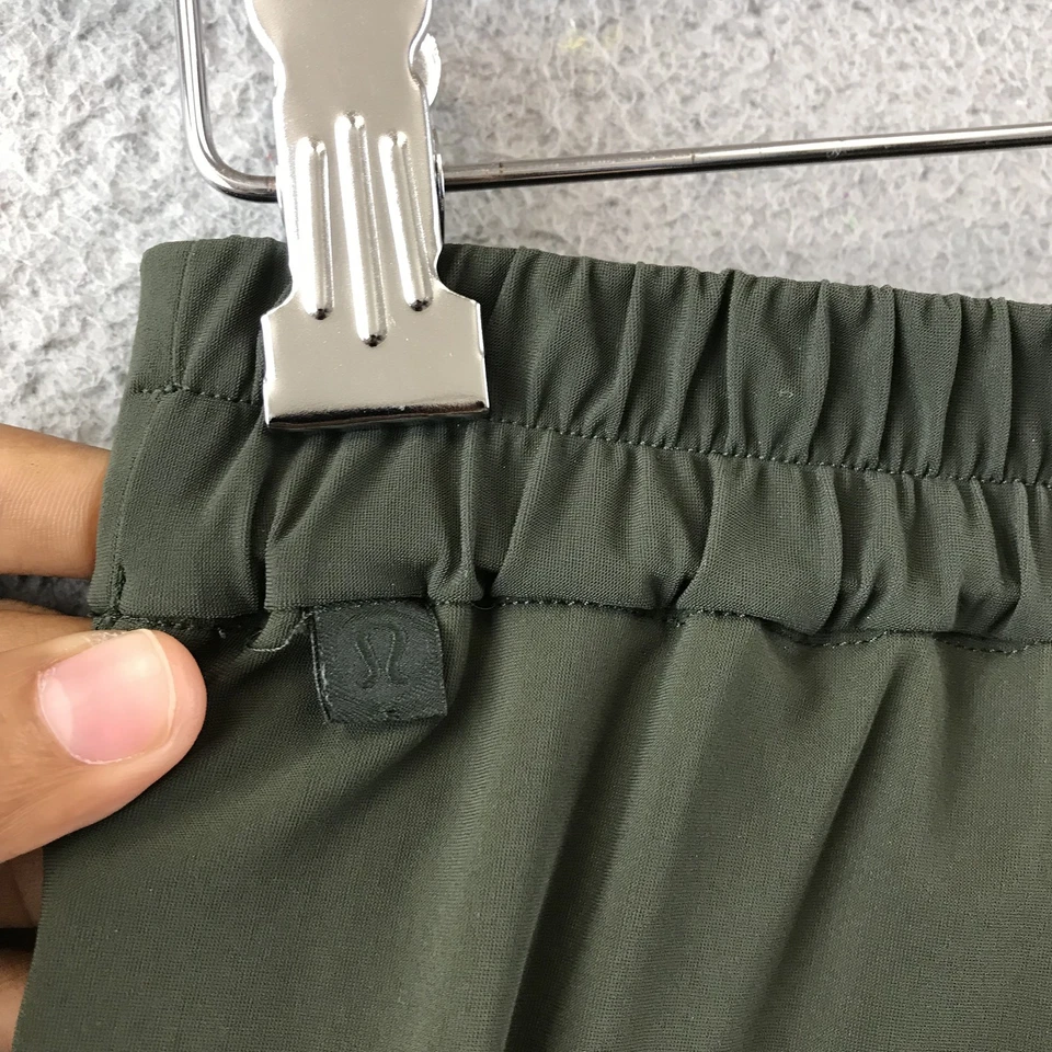 Pantalón corto Lululemon para mujer 8 verde tiro alto plisado tenis activo golf atlético Foto 3 de 4