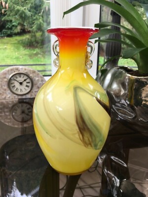 Vintage Dalian Schneeflocke Glas Vase gelb und rot Wirbelmuster