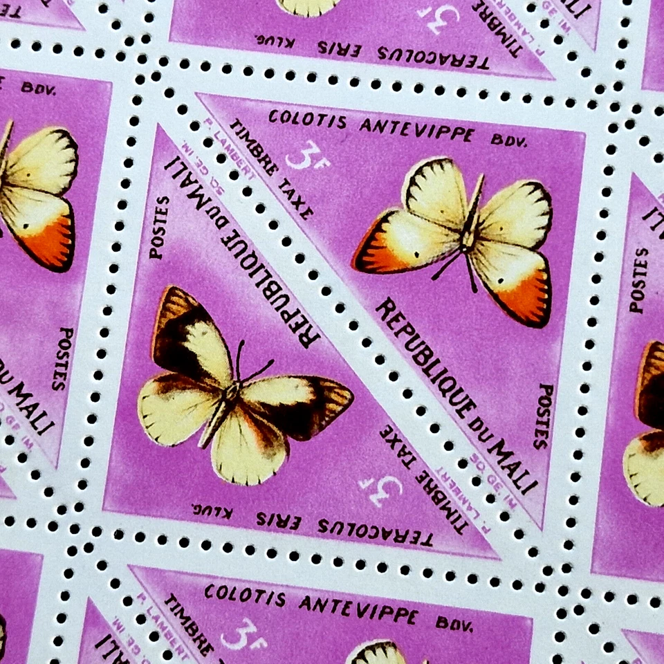 French Mali - Butterflies - MNH - Full Sheet - 50 Triangular Stamps - Folded - Image 2 of 4