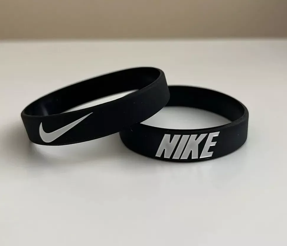 fiets Schiereiland Horzel Nike Silicone Wristband Bracelet / Black with White | eBay