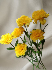 /SIX Artificial natural feel Large carnations