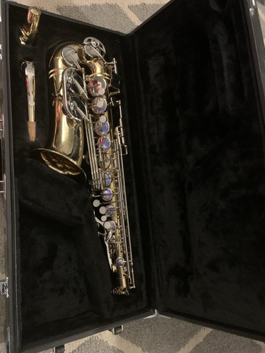 Jupiter JAS-667 Intermediate Alto Saxophone - Mouthpiece, Reed, Case - Picture 8 of 24