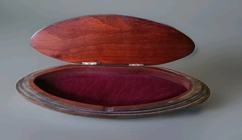 Vintage Holz Handarbeit Nussbaum aufklappbar Präsentation Geschenk Holz Schmuck Box Samt