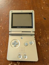 2002 NINTENDO GAME BOY ADVANCE SP SILVER GAME SYSTEM FOR PARTS/REPAIR GAMEBOY