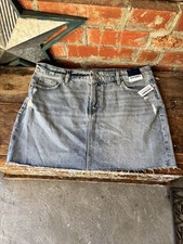 NWT Old Navy Denim Mid Rise Skirt Women  s Size 16 40x17