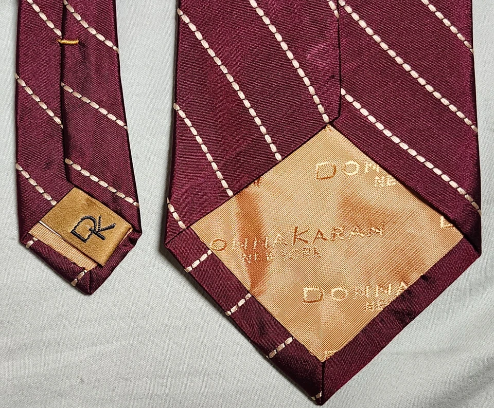 Corbatas Donna Karan 100% Seda Bronce y Diseño Rayas Doradas Hechas en EE. UU. Foto 3 de 4