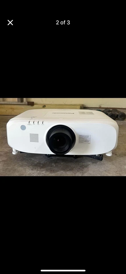 Proyector Panasonic PT-EX800 7500 Lúmenes, HDMI, Función Pip, Alto Brillo Foto 2 de 3