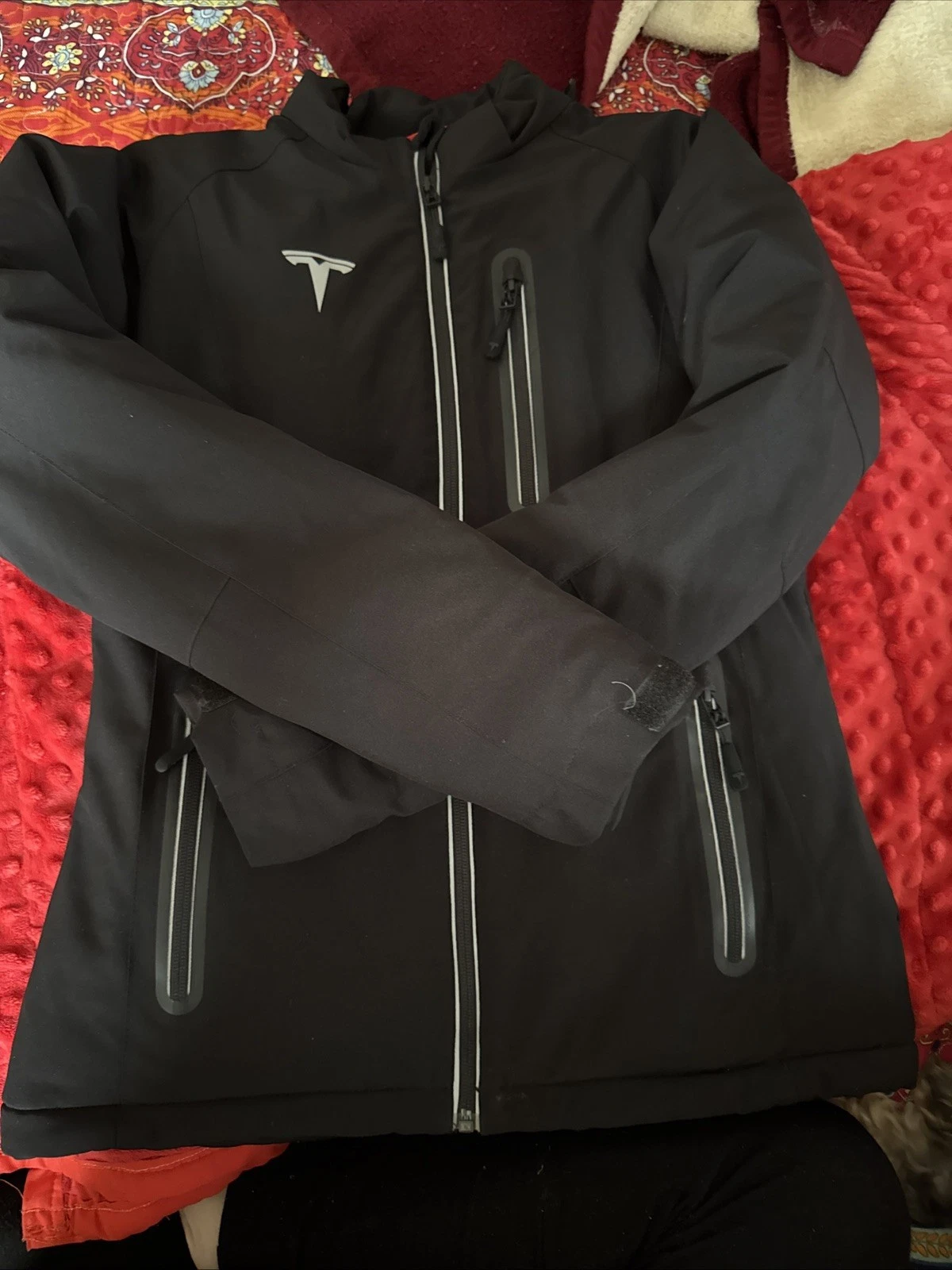 Tesla Women’s Puffy Winter Snow Jacket Coat Black Small
Opens in a new window or tab
