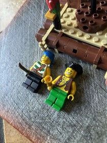 LEGO Pirates: Kraken Attackin' (6240)