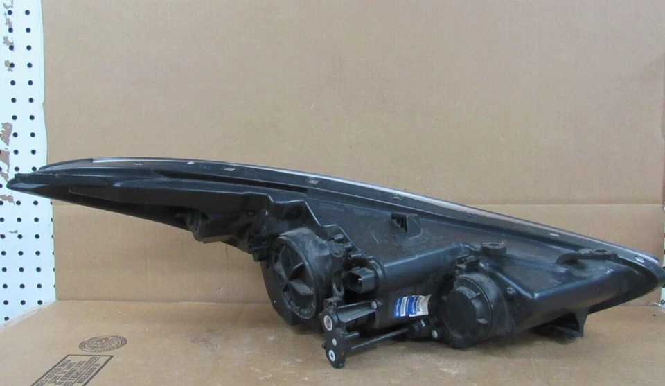 Faro lateral izquierdo Hyundai Elantra LH 2014 Depo LED ¡Envío gratuito! Foto 2 de 4