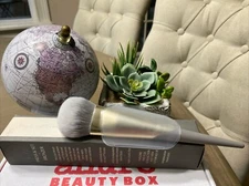 Complex Culture Press and Set Bronzer Brush New In Box~