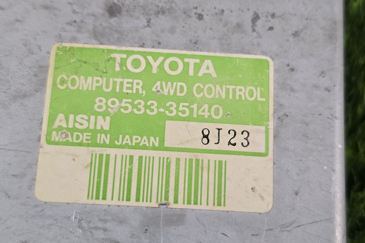 Toyota Hilux Surf 2000-2001 4WD Control unit oem jdm used