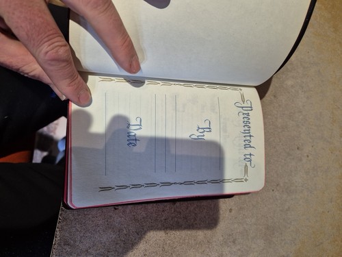 Holy Bible Dictionary Concordance Red Letter Edition Leather Black Collins (O9) - Foto 5 di 20