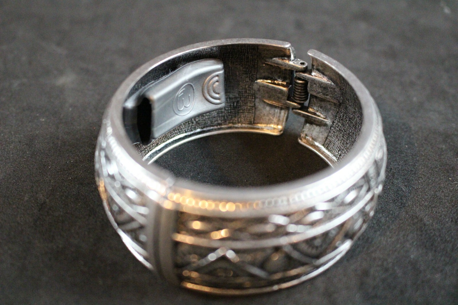 Picture 3 of 4