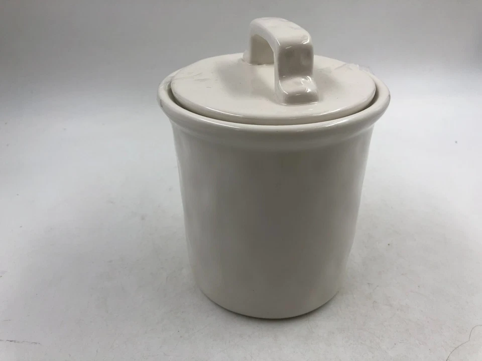 Bote de cerámica Mudpie de 8 pulgadas He Sees You When You're Snacking AA01B41011 Foto 4 de 4