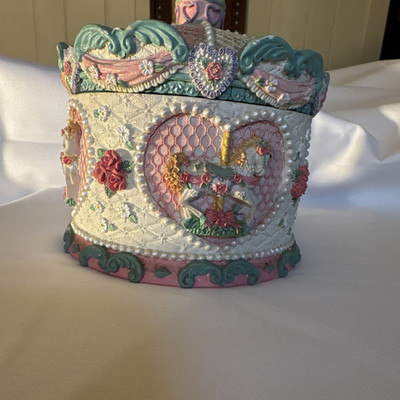 Carousel jewelry box/ 2 compartments for storage. Horses, hearts and flowers