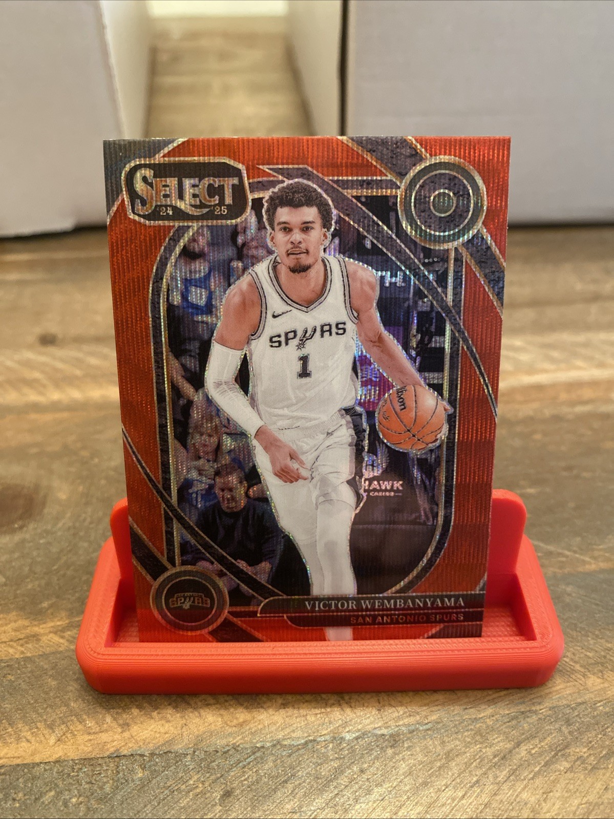 2024-25 Panini Select - Courtside Victor Wembanyama #229 Red Wave Prizm