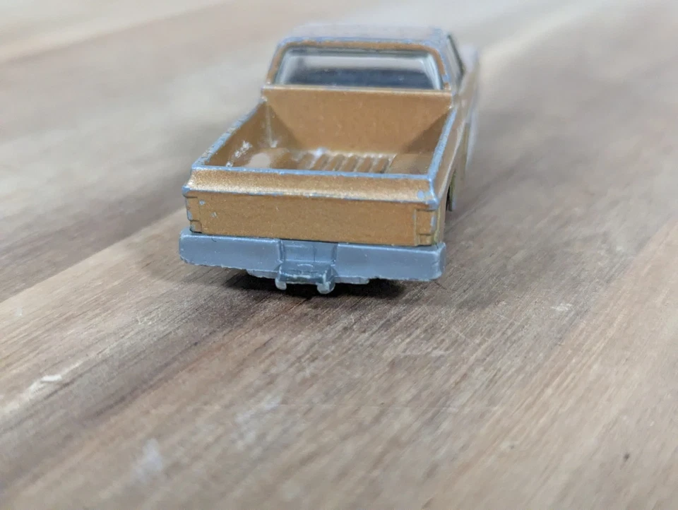 Vintage 1981 ERTL Dukes of Hazard Cooter's Garage Chevrolet Fleetside Pickup HK - Image 4 of 4