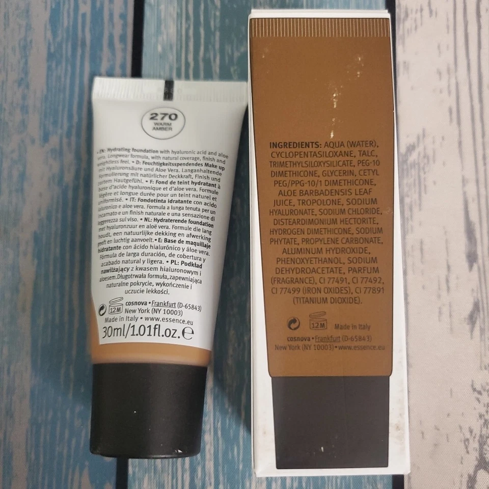 Essence Pretty Natural Hydrating Foundation Hyaluronic & Aloe ~270 Warm Amber - Image 2 of 4