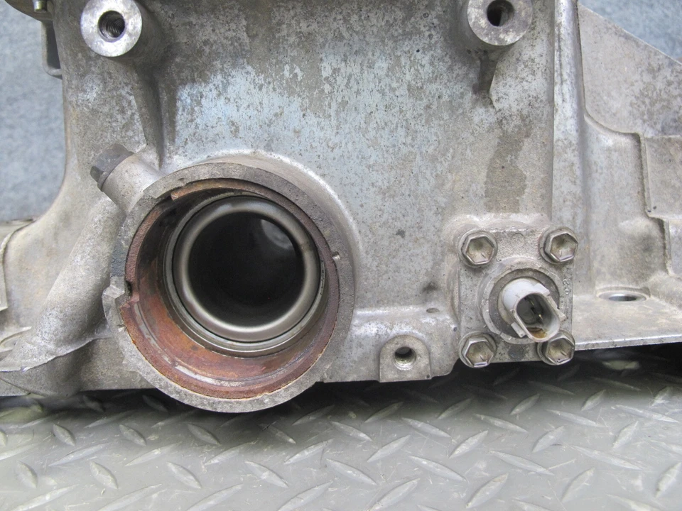 2008 LEXUS LS600hL 5.0L 2UR-FSE motor panela de óleo superior e inferior fabricante de equipamento original - Imagem 4 de 4