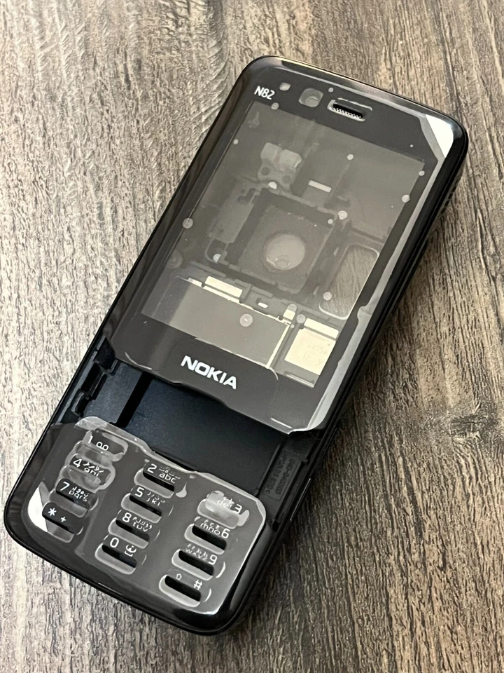 Nokia N82 Full Housing Chases Black Color - Image 2 of 4