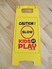 Caution Slow Kids at Play Folding Street Sign Yellow Portable Slow Down Children