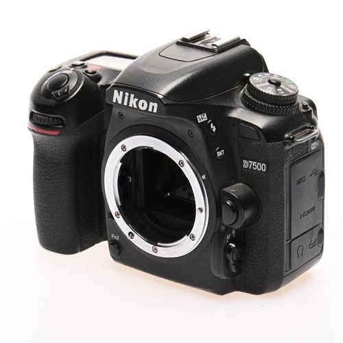 Nikon D7500 gebraucht Zustand: Akzeptabel - Bild 1 von 5