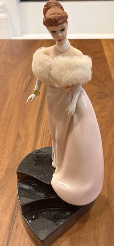 Barbie Some Enchanted Evening 1960 Musical LIMITED EDITION Nr: 4187 Enesco 1995