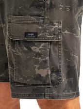 Wrangler Relaxed Fit 10 inch Cargo Shorts w Stretch Olive Camo Men's ALL SIZES