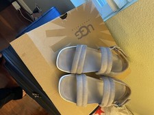 Suede Gray Ugg size 8 women's shoes