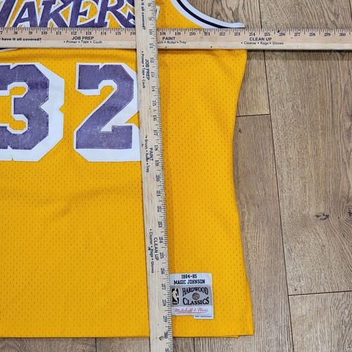 Maglia uomo Mitchell & Ness NBA Swingman LA Lakers 1984 Magic Johnson ricamata - Foto 7 di 7