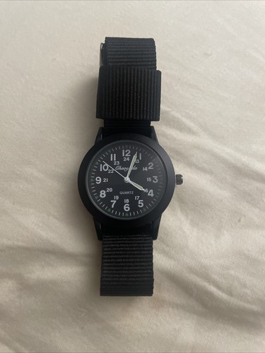 Military Quartz 32mm Watch , Glow in the Dark, 50M WR - Picture 4 of 5